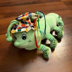 Commonwealth Lots a Lots a Leggggs Plush Caterpillar Toy Green Hat Ribbons Shoes